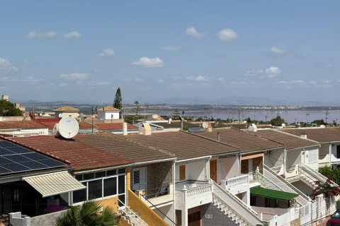House à vendre Torrevieja, Alicante, Espagne, 3 chambres, 78 m2 No. 130585 - photo 17
