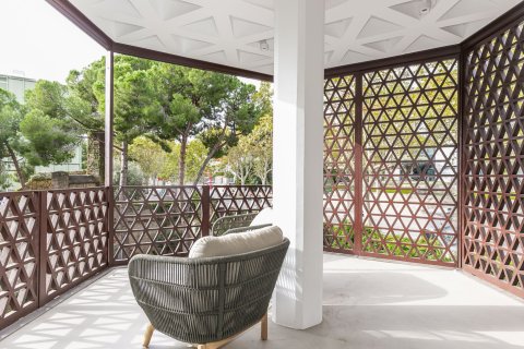 Huoneisto myytävänä Barcelona, Espanja, 5 makuuhuonetta, 273 m2 No. 130258 - kuva 1