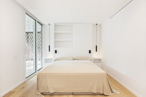 Huoneisto myytävänä Barcelona, Espanja, 5 makuuhuonetta, 273 m2 No. 130258 - kuva 16