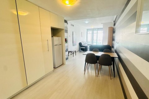 Apartamento en venta Torrevieja, Alicante, España 2 dormitorios, 83 m2 No. 131917 - foto 6
