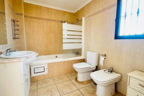 Huvila myytävänä Villamartin, Alicante, Espanja, 3 makuuhuonetta, 239 m2 No. 131918 - kuva 25