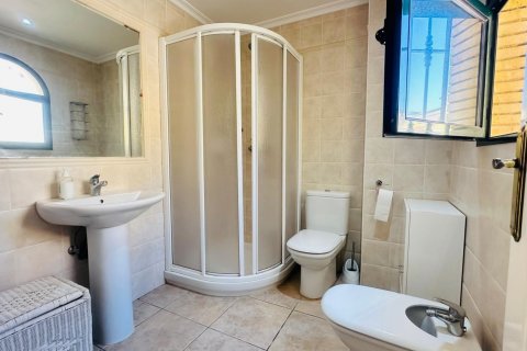 Huvila myytävänä Villamartin, Alicante, Espanja, 3 makuuhuonetta, 239 m2 No. 131918 - kuva 17