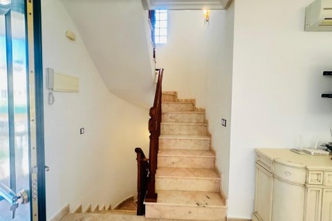 Huvila myytävänä Villamartin, Alicante, Espanja, 3 makuuhuonetta, 239 m2 No. 131918 - kuva 19