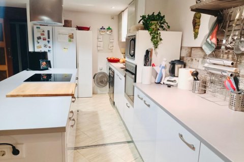 Kaupunkipientalo myytävänä Torrevieja, Alicante, Espanja, 3 makuuhuonetta, 257 m2 No. 131920 - kuva 18