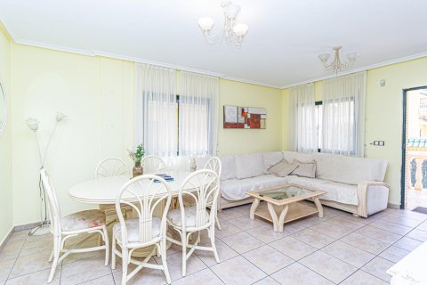 Villa zum Verkauf Villamartin, Alicante, Spanien 3 Schlafzimmer, 195 m2 Nr. 126923 - Foto 17