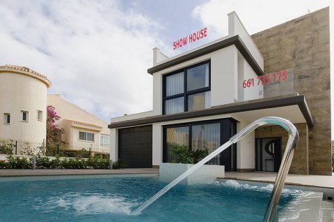 Продажа виллы в Аликанте, Испания 4 спальни, 239м2 №123643 - фото 29