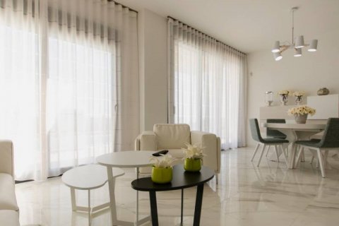 Продажа виллы в Аликанте, Испания 4 спальни, 239м2 №123643 - фото 3