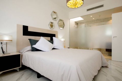 Продажа виллы в Аликанте, Испания 4 спальни, 239м2 №123643 - фото 9