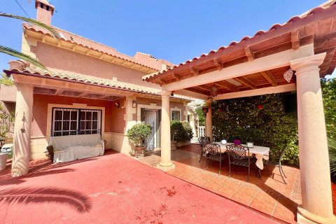 Villa for sale Torrevieja, Alicante, Spain 3 bedrooms, 253 sq.m. No. 127165 - photo 24