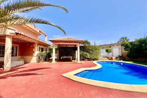 Villa for sale Torrevieja, Alicante, Spain 3 bedrooms, 253 sq.m. No. 127165 - photo 14