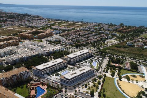 Продажа квартиры в Марбелья, Малага, Испания 2 спальни, 96м2 №121767 - фото 6