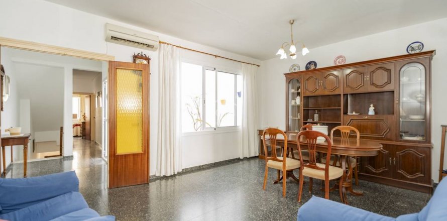 Townhouse Ciutadella De Menorca, Menorca, Spanien 3 Schlafzimmer, 255 m2 Nr. 130859