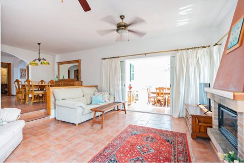 Villa for sale Port d'Addaya, Menorca, Spain 4 bedrooms, 232 sq.m. No. 130854 - photo 5