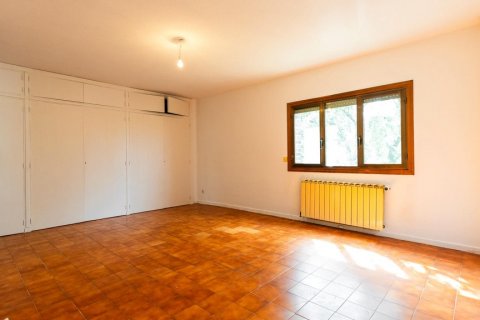 Villa for sale El Escorial, Madrid, Spain 4 bedrooms, 396 sq.m. No. 122263 - photo 28