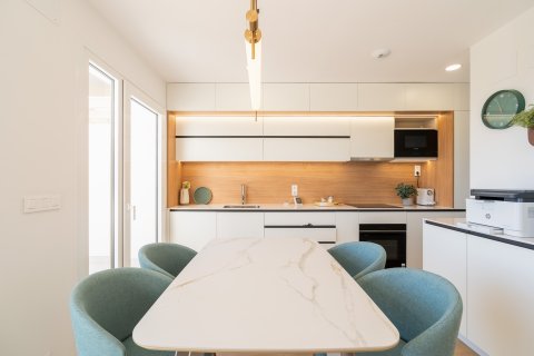 Продажа квартиры в Ла Нусия, Аликанте, Испания 4 спальни, 168м2 №123242 - фото 26