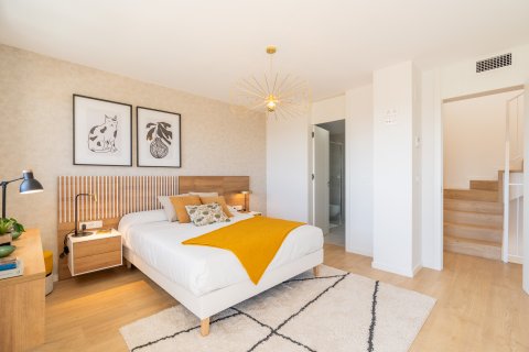 Продажа квартиры в Ла Нусия, Аликанте, Испания 4 спальни, 168м2 №123242 - фото 15