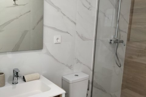 Продажа бунгало в Аликанте, Испания 2 спальни, 77м2 №122835 - фото 2
