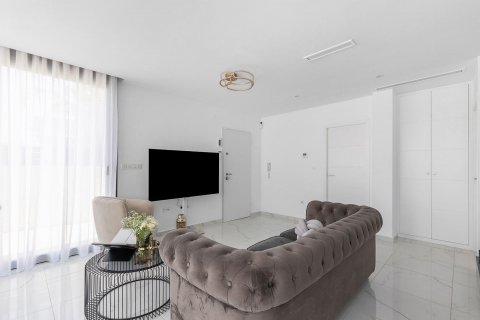 Huvila myytävänä Torrevieja, Alicante, Espanja, 3 makuuhuonetta, 95 m2 No. 125961 - kuva 9