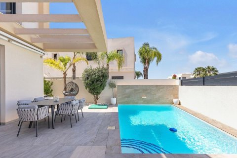 Huvila myytävänä Torrevieja, Alicante, Espanja, 3 makuuhuonetta, 95 m2 No. 125961 - kuva 1