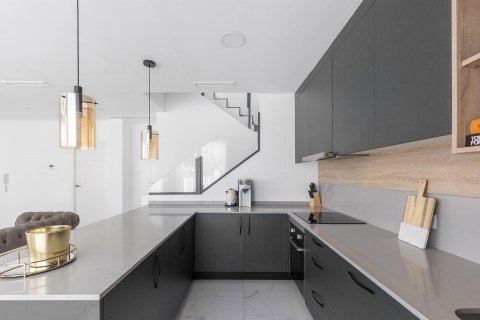 Huvila myytävänä Torrevieja, Alicante, Espanja, 3 makuuhuonetta, 95 m2 No. 125961 - kuva 19