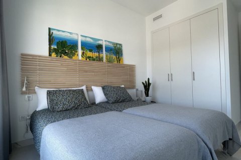 Продажа дуплекса Эстепона, Малага, Испания 3 спальни, 113м2 №127444 - фото 20