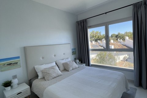 Продажа дуплекса Эстепона, Малага, Испания 3 спальни, 113м2 №127444 - фото 16