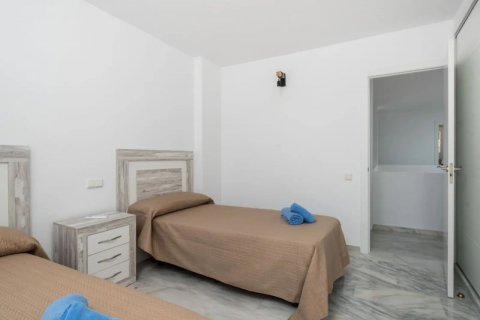 Townhouse for sale Badajoz, Spain 4 bedrooms, 180 sq.m. No. 127450 - photo 12