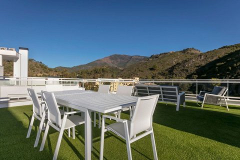 Duplex for sale Benahavis, Malaga, Spain 3 bedrooms, 135 sq.m. No. 127445 - photo 8