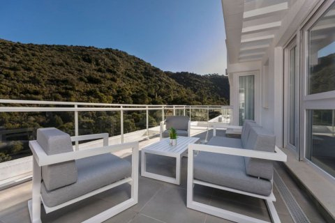 Duplex for sale Benahavis, Malaga, Spain 3 bedrooms, 135 sq.m. No. 127445 - photo 1