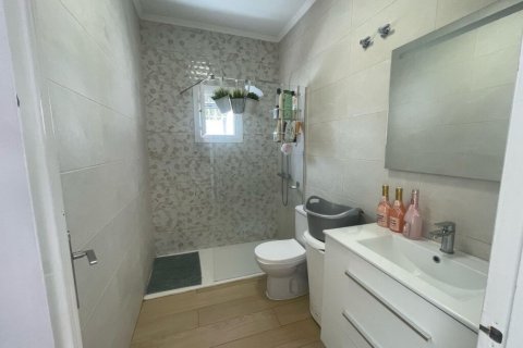 Huvila myytävänä Alicante, Espanja, 5 makuuhuonetta, 120 m2 No. 131837 - kuva 14
