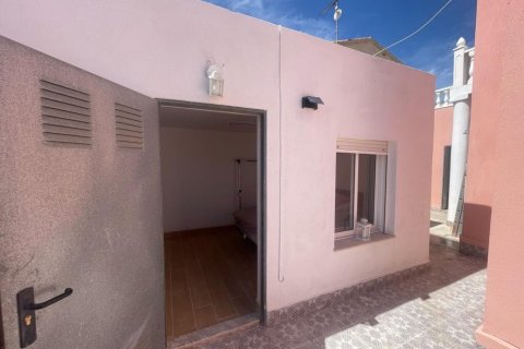 Huvila myytävänä Alicante, Espanja, 5 makuuhuonetta, 120 m2 No. 131837 - kuva 29