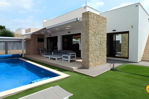 Villa à Vistabella, Alicante, Espagne 3 chambres, 107 m2 No. 131837