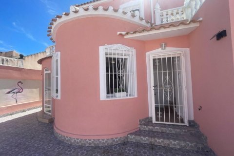 Huvila myytävänä Alicante, Espanja, 5 makuuhuonetta, 120 m2 No. 131837 - kuva 10
