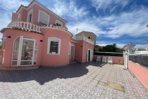 Huvila myytävänä Alicante, Espanja, 5 makuuhuonetta, 120 m2 No. 131837 - kuva 4