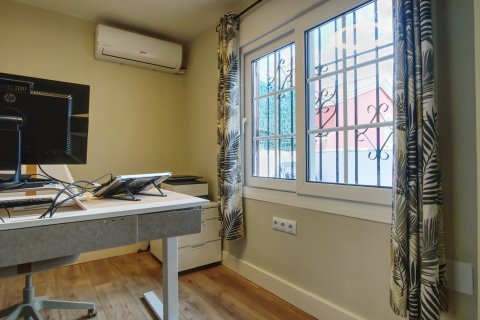 Townhouse for sale Alicante, Spain 3 bedrooms, 150 sq.m. No. 131840 - photo 14