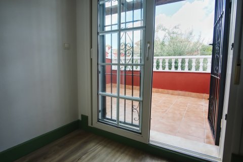 Townhouse for sale Alicante, Spain 3 bedrooms, 150 sq.m. No. 131840 - photo 26
