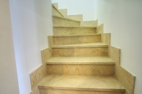 Townhouse for sale Alicante, Spain 3 bedrooms, 150 sq.m. No. 131840 - photo 20