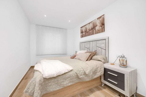 Apartment for sale Torrevieja, Alicante, Spain 3 bedrooms, 90 sq.m. No. 131835 - photo 7