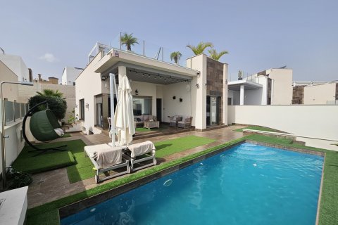 Villa for sale Alicante, Spain 5 bedrooms, 241 sq.m. No. 131836 - photo 2
