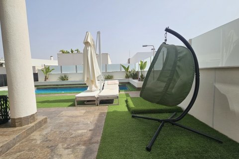 Villa for sale Alicante, Spain 5 bedrooms, 241 sq.m. No. 131836 - photo 12
