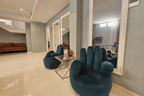 Villa for sale Alicante, Spain 5 bedrooms, 241 sq.m. No. 131836 - photo 24
