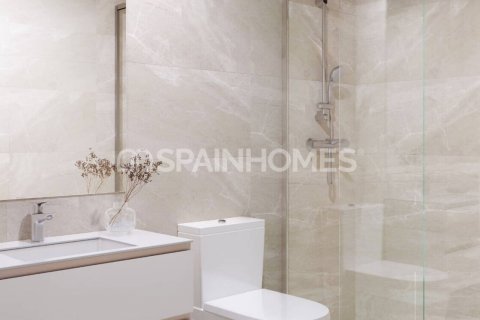 Apartamento en venta Villajoyosa, Alicante, España 2 dormitorios, 85 m2 No. 120999 - foto 5