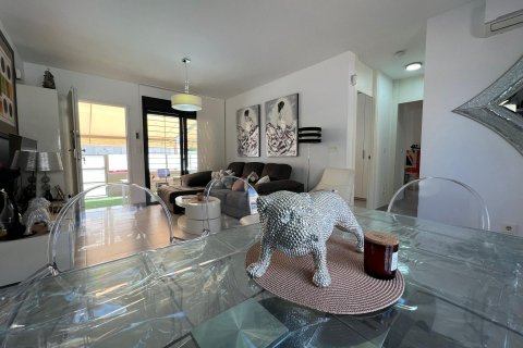 Bungalow for sale Pilar de la Horadada, Alicante, Spain 70 sq.m. No. 127289 - photo 5