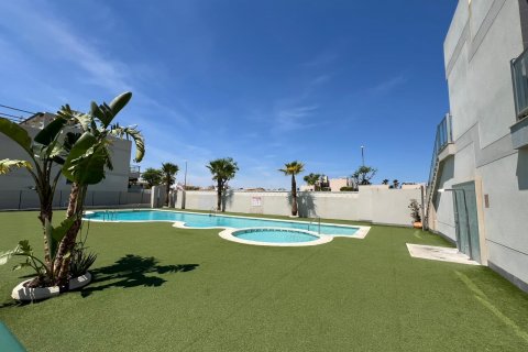 Bungalow for sale Pilar de la Horadada, Alicante, Spain 70 sq.m. No. 127289 - photo 28
