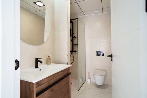 Huoneisto myytävänä Pilar de la Horadada, Alicante, Espanja, 3 makuuhuonetta, 83 m2 No. 127711 - kuva 26
