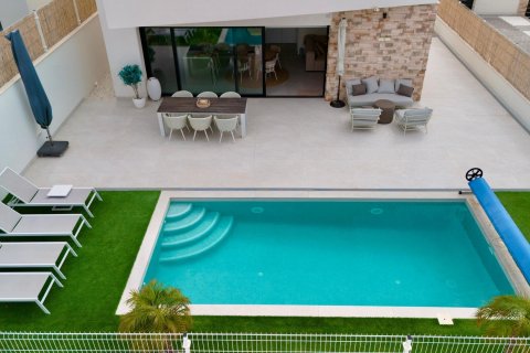 Huvila vuokrattavana Finestrat, Alicante, Espanja, 2 makuuhuonetta, 140 m2 No. 127191 - kuva 2