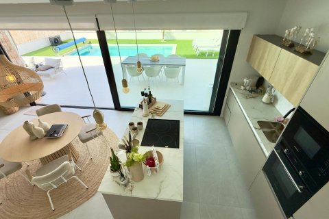 Huvila vuokrattavana Finestrat, Alicante, Espanja, 2 makuuhuonetta, 140 m2 No. 127191 - kuva 11