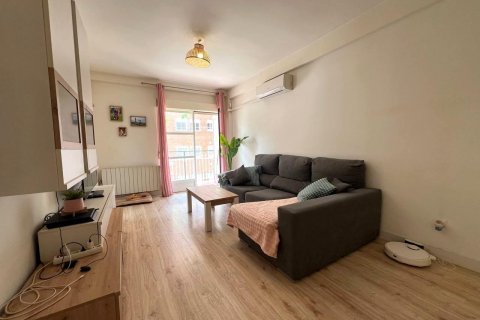 Lägenhet till salu Madrid, Spanien 3 sovrum, 73 kvm. Nr. 127189 - foto 2