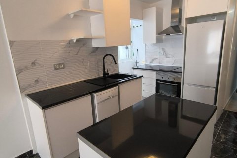 Apartment for sale Torrevieja, Alicante, Spain 3 bedrooms, 118 sq.m. No. 127192 - photo 4