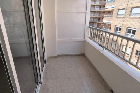 Apartment for sale Torrevieja, Alicante, Spain 3 bedrooms, 118 sq.m. No. 127192 - photo 21